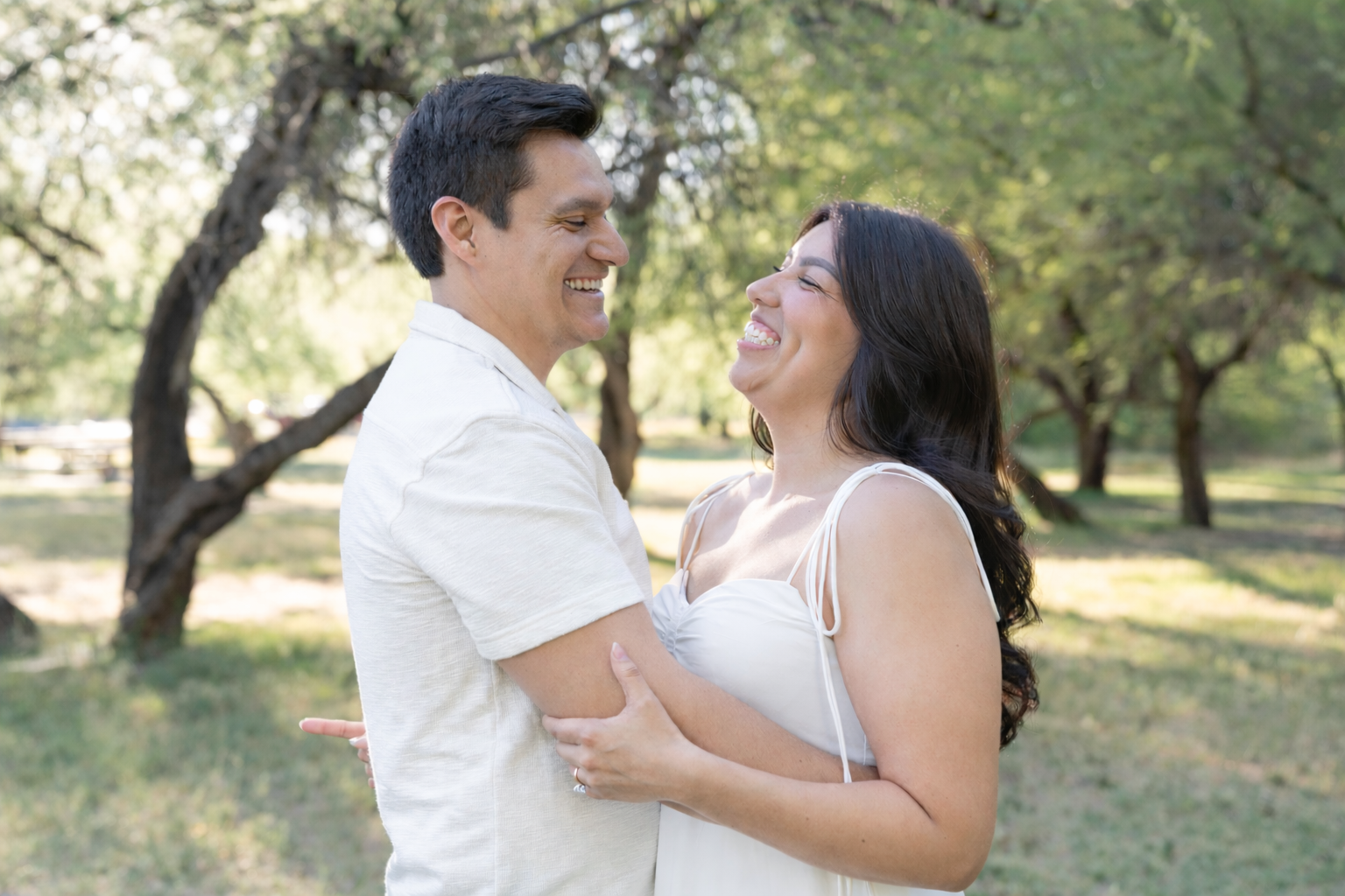 Alejandro y Alejandra